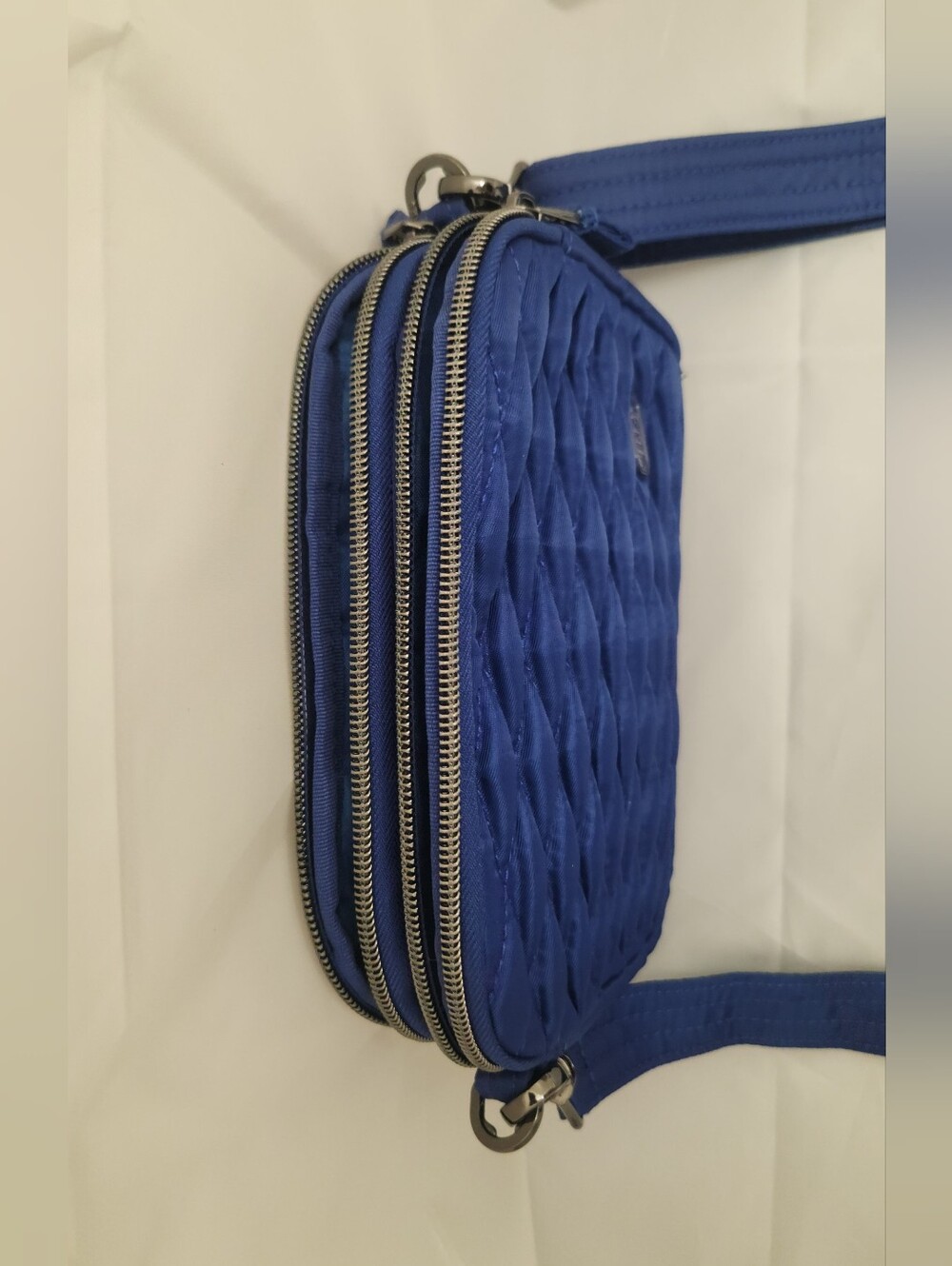 Lug Coupe Quilted Crossbody Bag - Royal Blue Like New - Picture 7 of 10